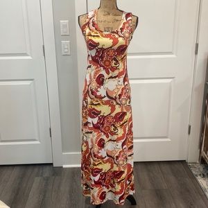 Gorgeous Tiana B. Long dress.